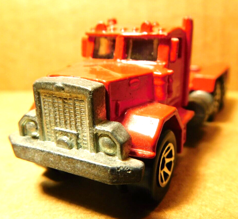 Hot Wheels~Vtg 1979 Malaysia Peterbilt Semi Tractor Trailer Truck Hauler Cab