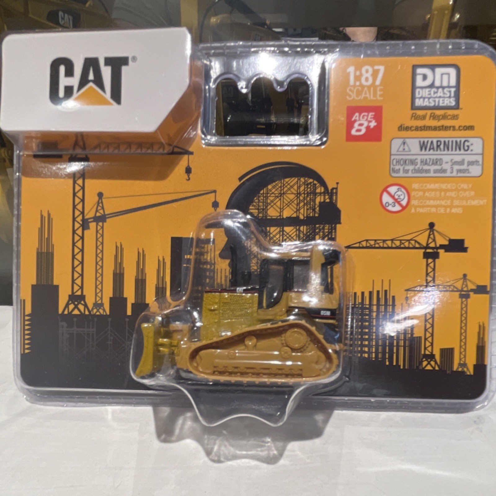 Diecast Masters CAT D5M Dozer 1:87 Scale Yellow Diecast Construction Model