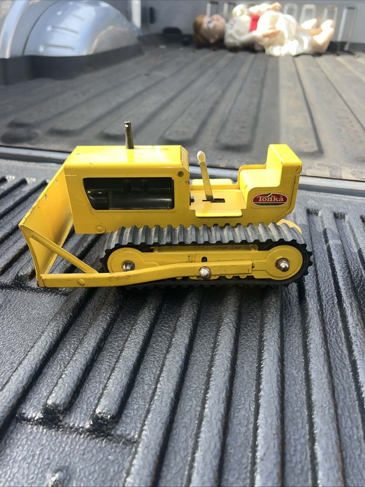 mid 1960’s no 300 Yellow Tonka Bulldozer all original toy presents well – B