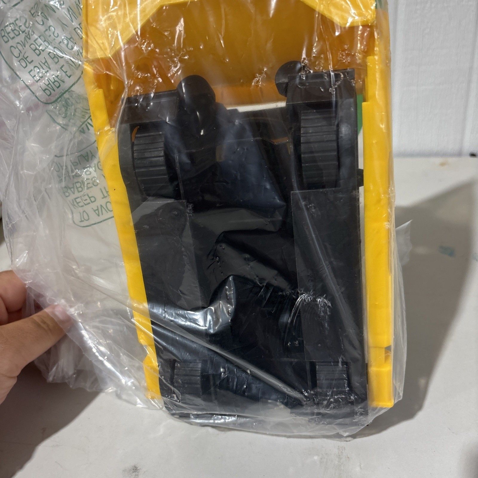 CATERPILLAR – CAT Plastic Toy – BULLDOZER 10” – COLLECTIBLE