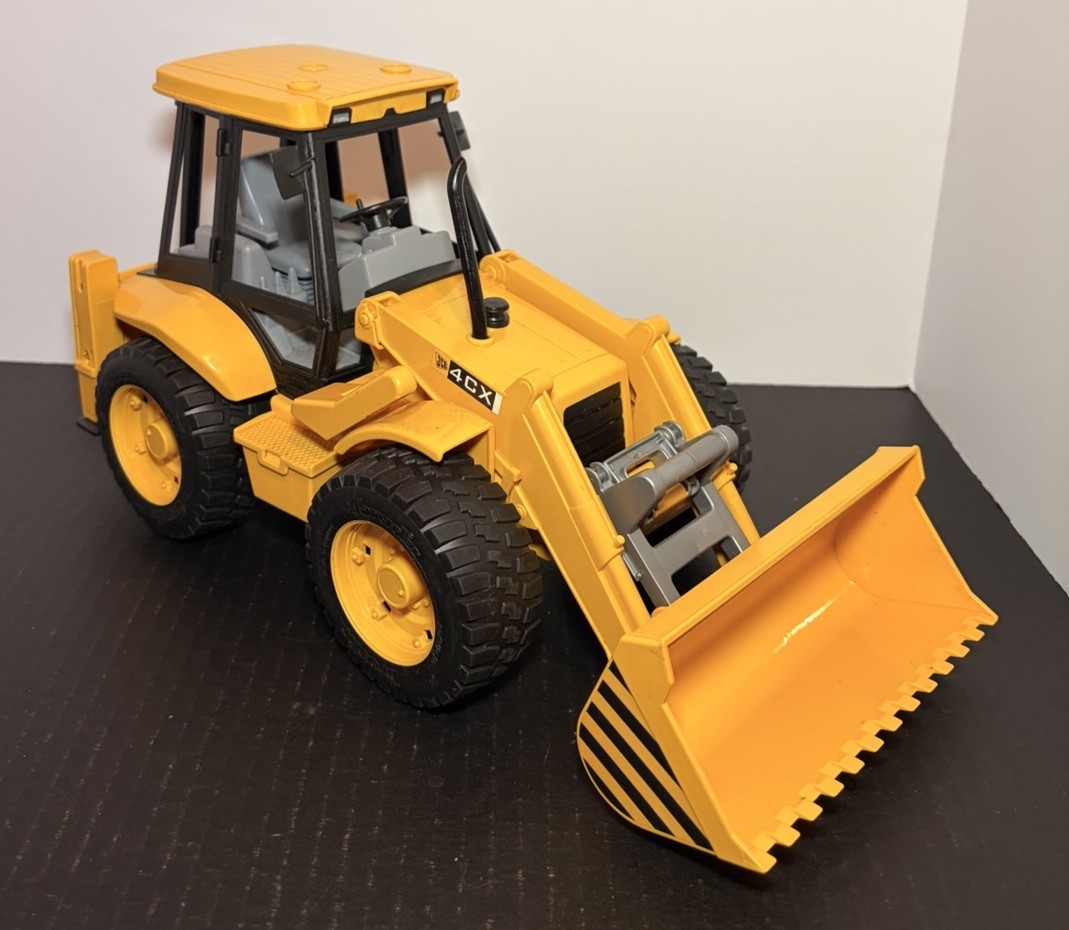 Bruder JCB 4CX Front End Loader Plastic Toy Made in Germany