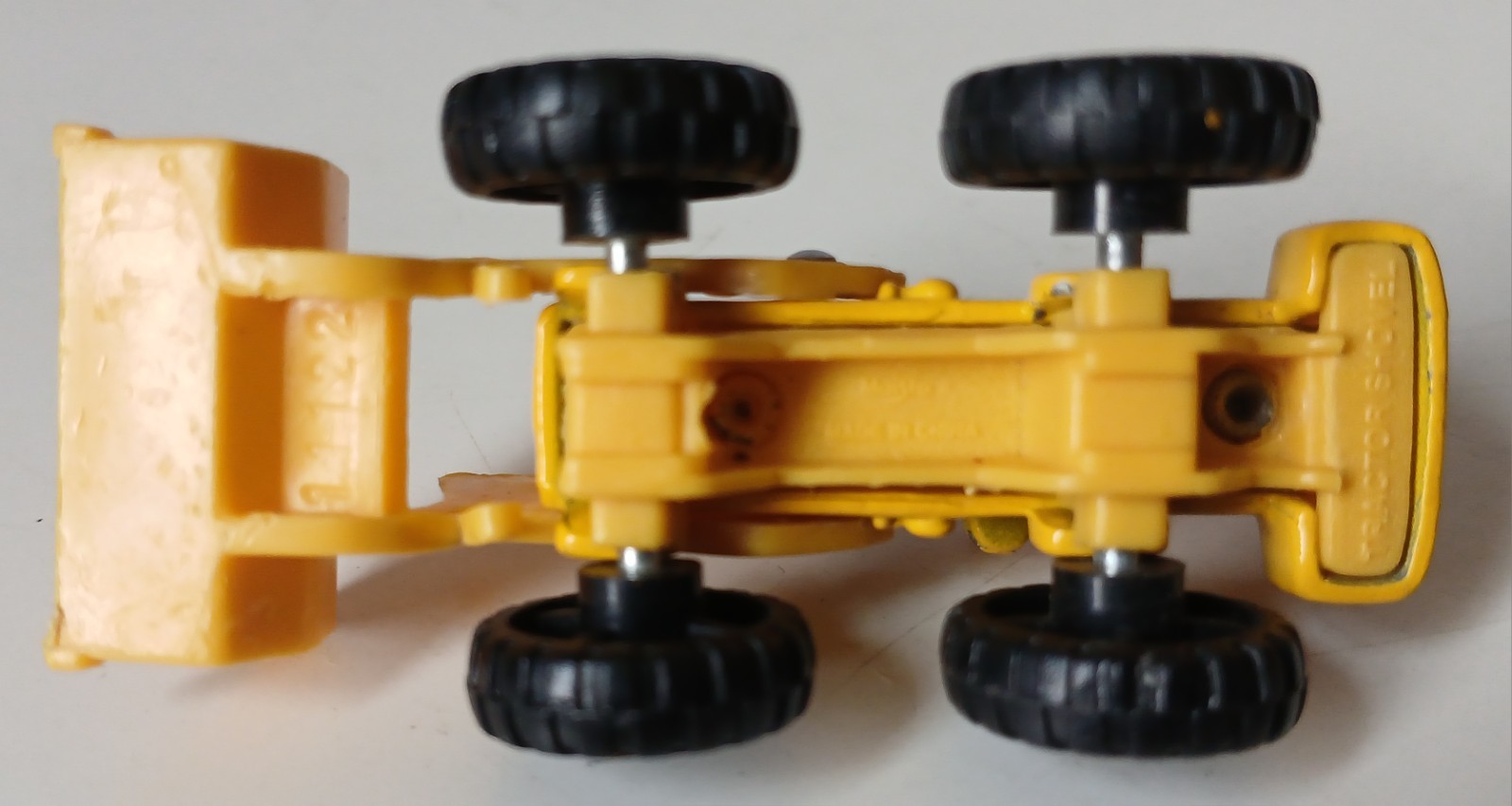 Maisto Tractor Shovel