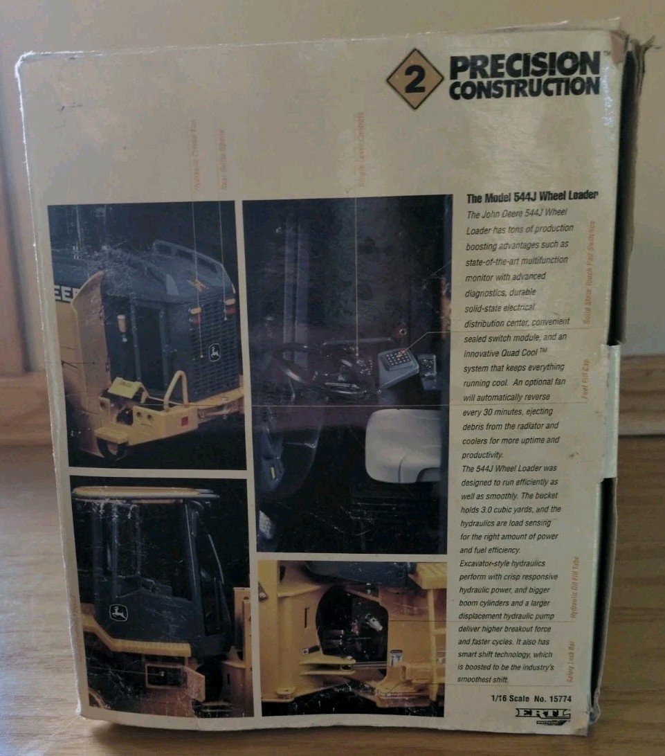 John Deere 544J Wheel Loader 1:16 Diecast Precision Construction Series