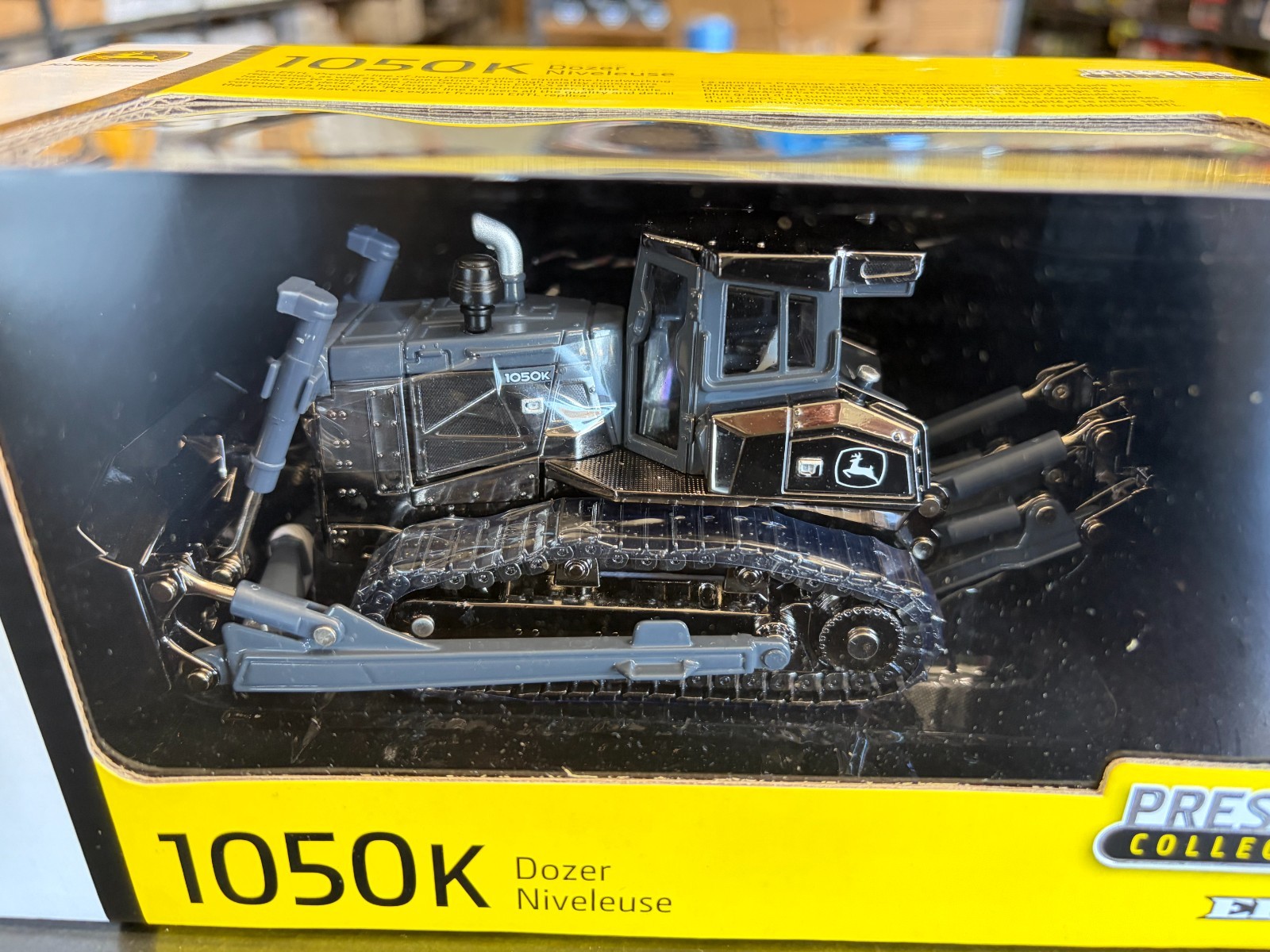 CHASE John Deere 1050K Dozer Diecast 1:50 Scale Model – ERTL 45515A