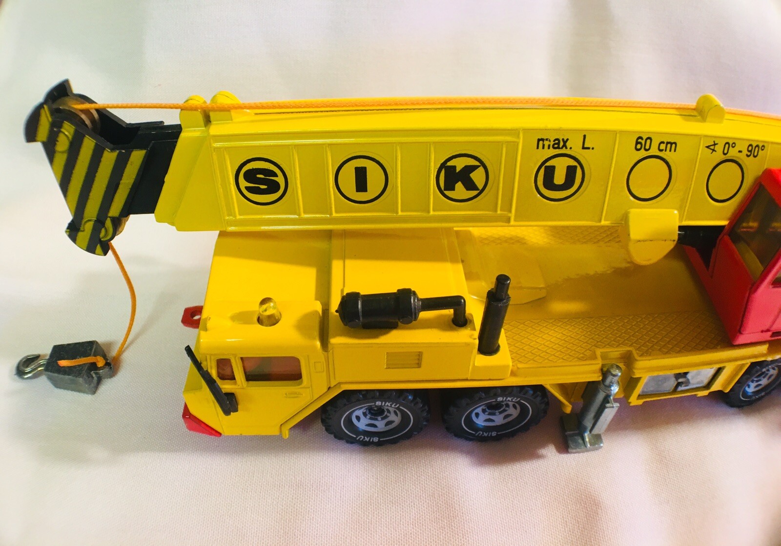 Vintage SIKU West German 4010 Heavy Lift Mobile Crane -Hydraulic Kranwagen -FAUN