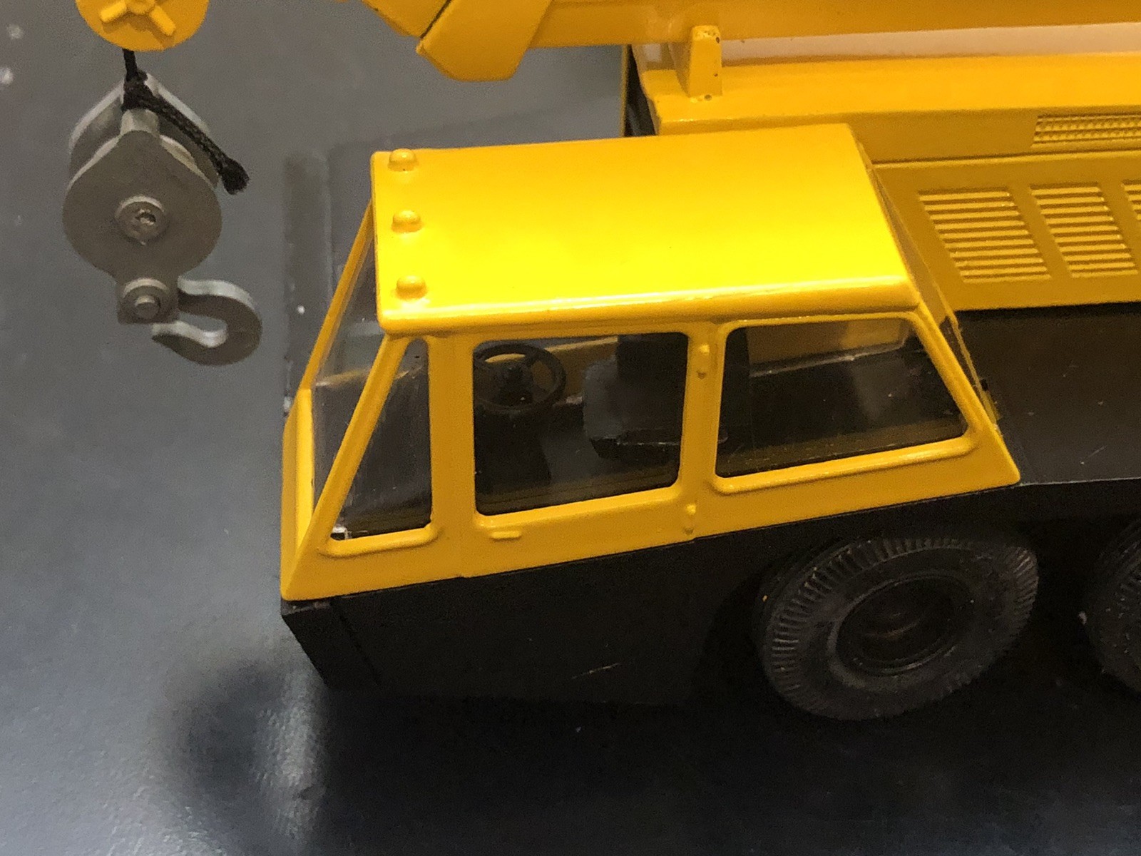 Gescha #3071 P&H T-1300 Hydraulic Truck Crane Diecast Model Boxed – Scale 1:50