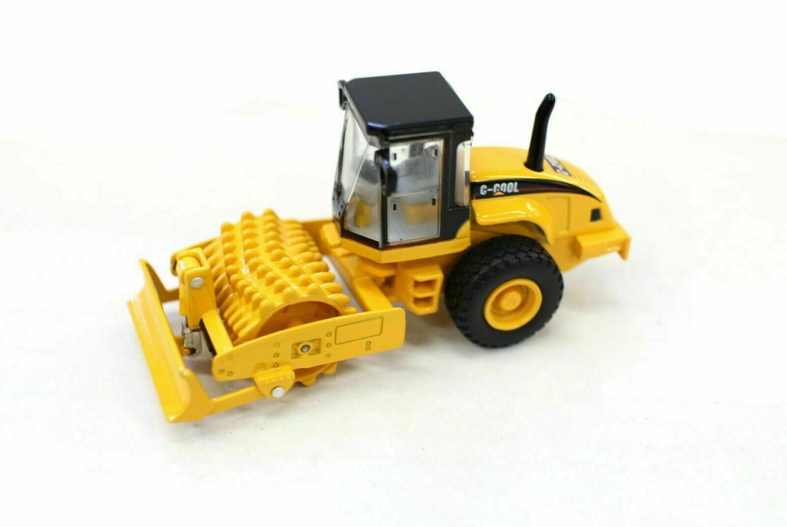 C-COOL 1/64Padfoot Drum Vibratory Soil Compactor Road Roller Truck Model Vehicle