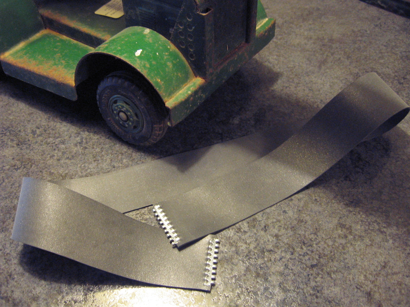 Doepke Barber Greene, Fitted Conveyor Belt Only, for Model Toys, Bucket Loader