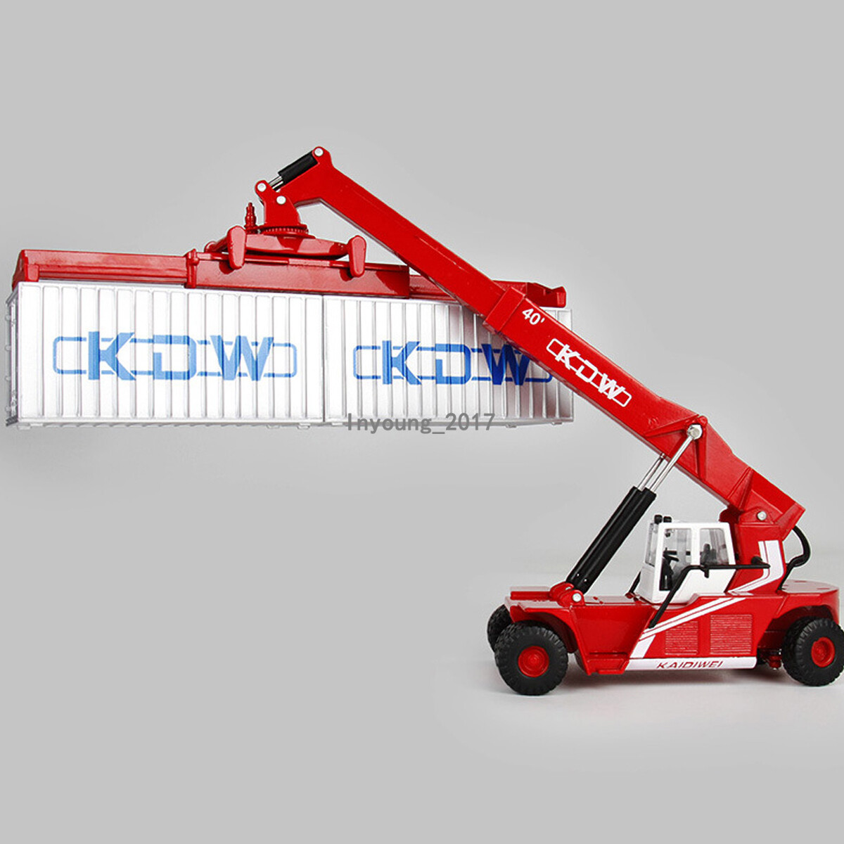 1:50 Container Crane Toy Model Metal Diecast Construction Vehicle Toy Crane