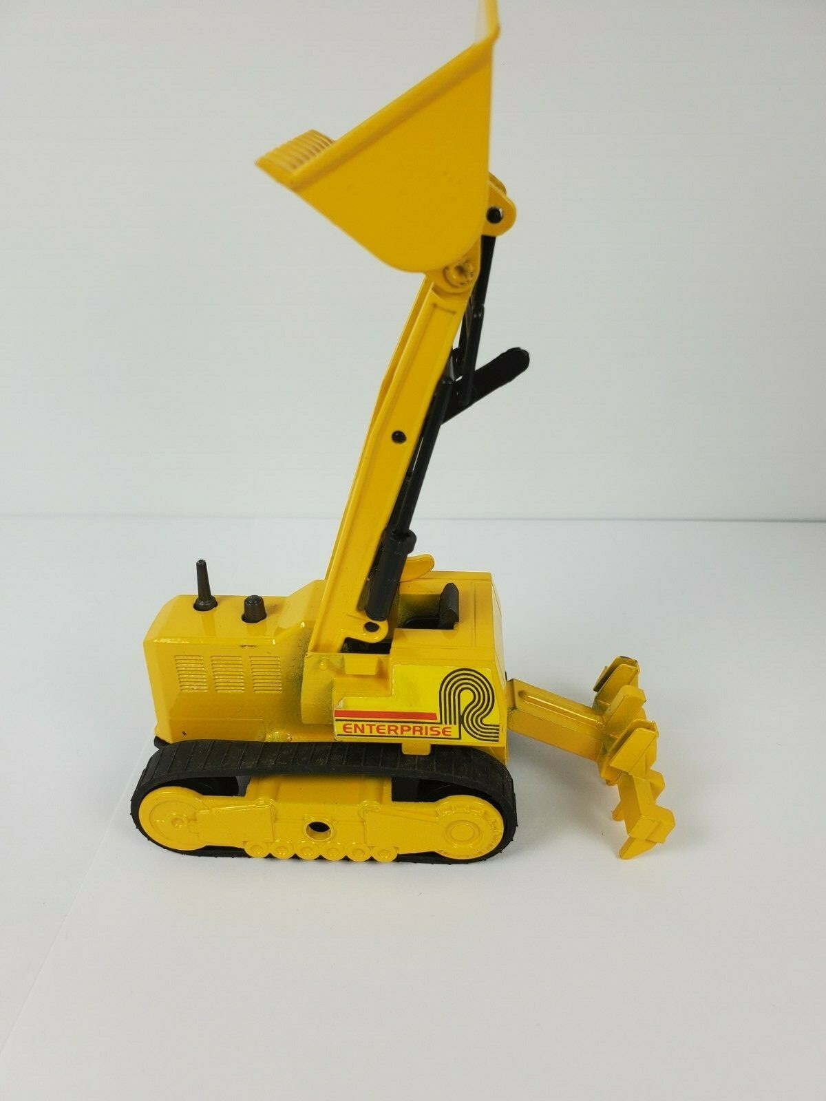 Majorette- Enterprise, Bulldozer – #2103920 -1/56 Ech.