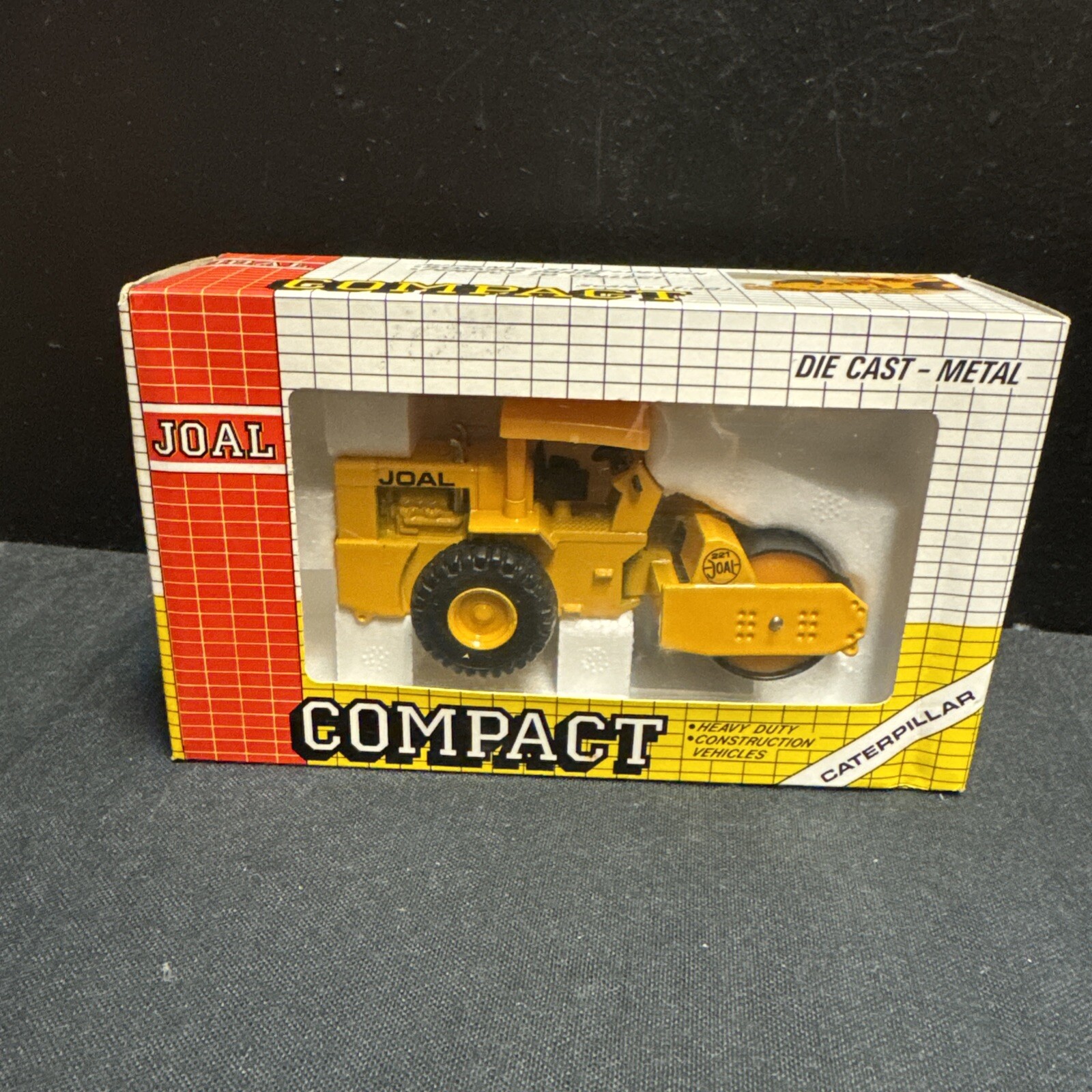 Joal CATERPILLAR #221 STEAM ROLLER 1/50 Scale Diecast NEW