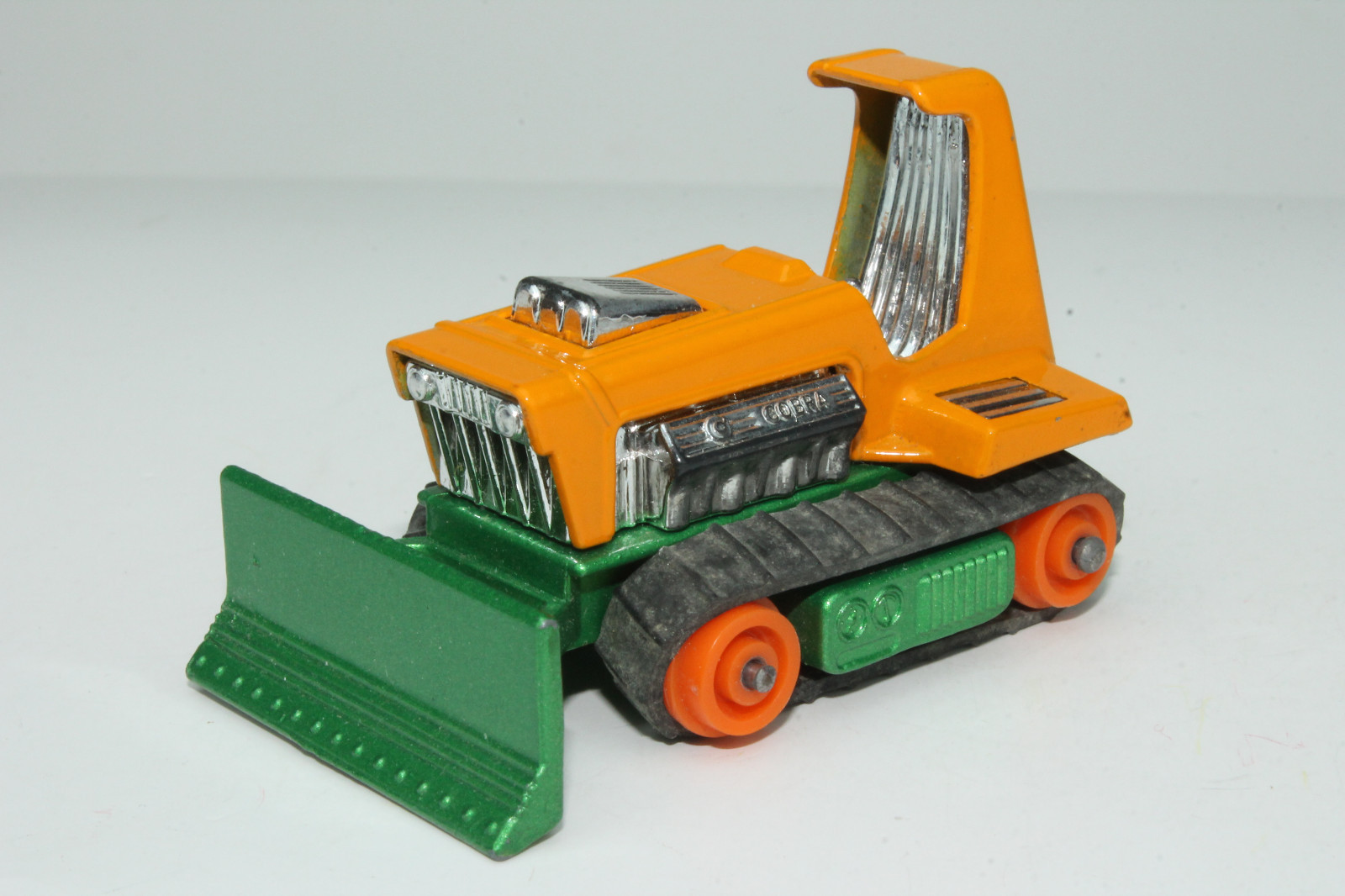 MATCHBOX SUPERFAST #12 BIG BULL BULLDOZER, NICE, ORIGINAL