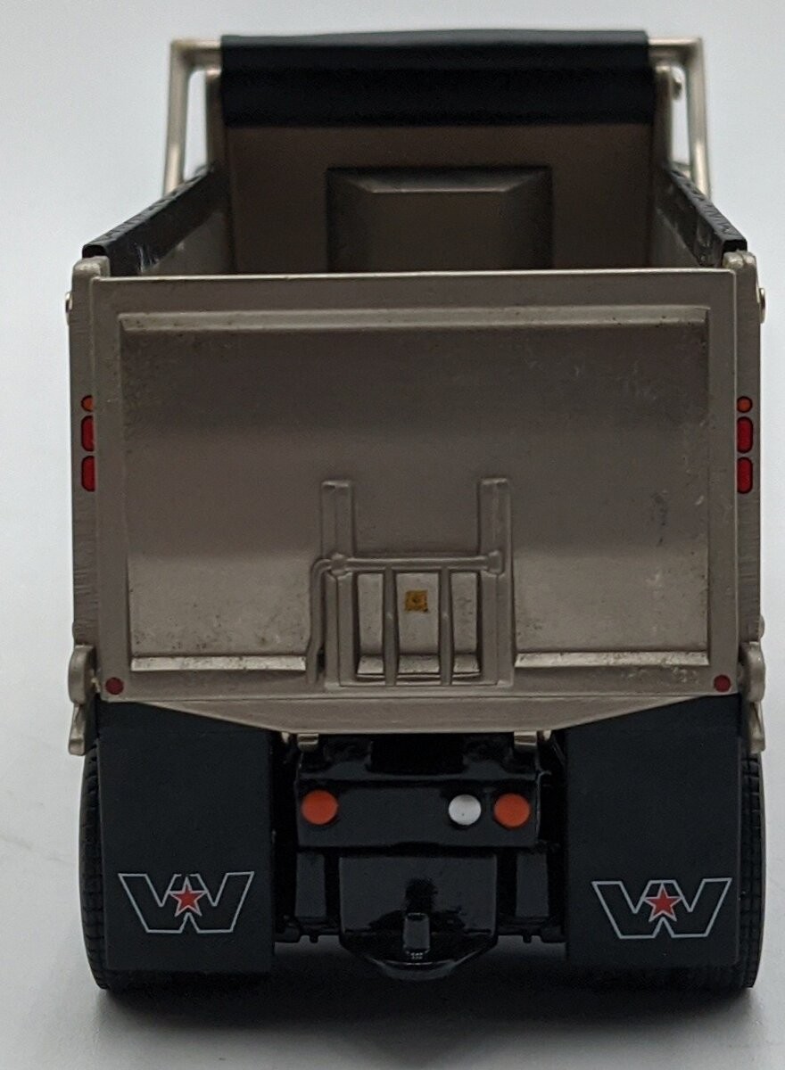 DieCast Masters 71067 1:50 Western Star 4900 SF Dump Truck w/Red Cab & Dump Body