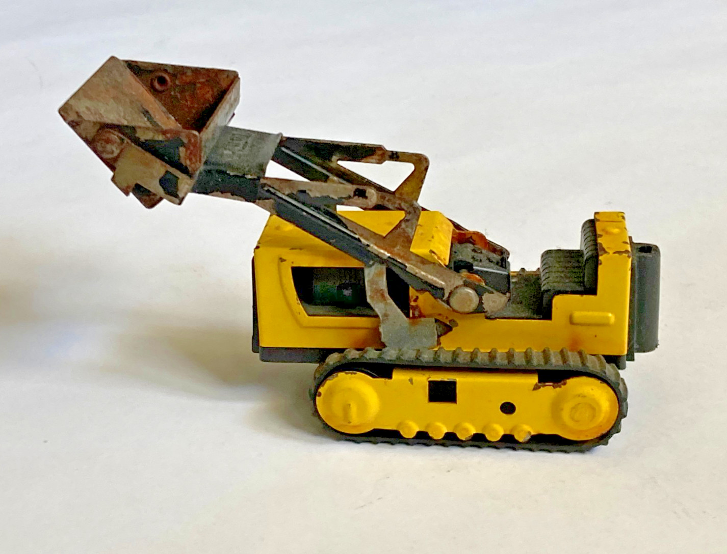 Tonka Bulldozer Yellow Pressed Steel & Rubber Tracks w Lever for Shovel – VTG