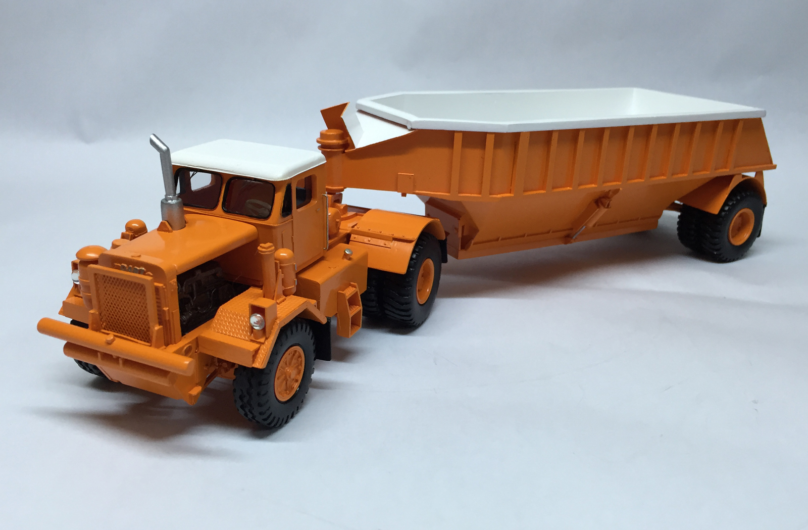 Resin 1/50 KW Dart 50 BDT / Bottom Trailer – Ready Made Resin Model by Fankit
