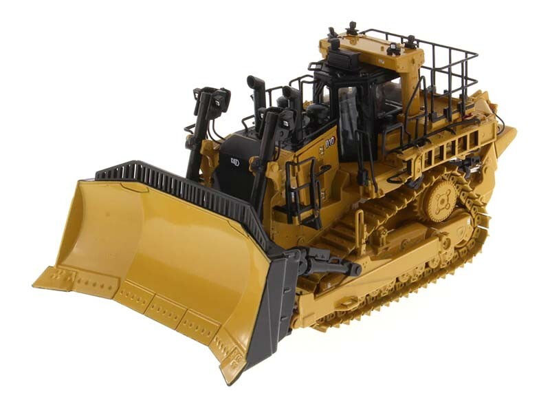 CAT D10 Dozer (High Line Series) 1:50 Scale Model – Diecast Masters 85711