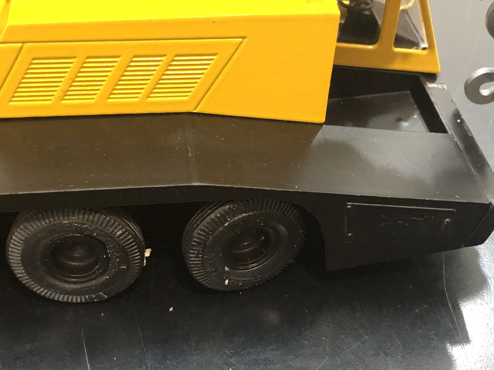 Gescha #3071 P&H T-1300 Hydraulic Truck Crane Diecast Model Boxed – Scale 1:50
