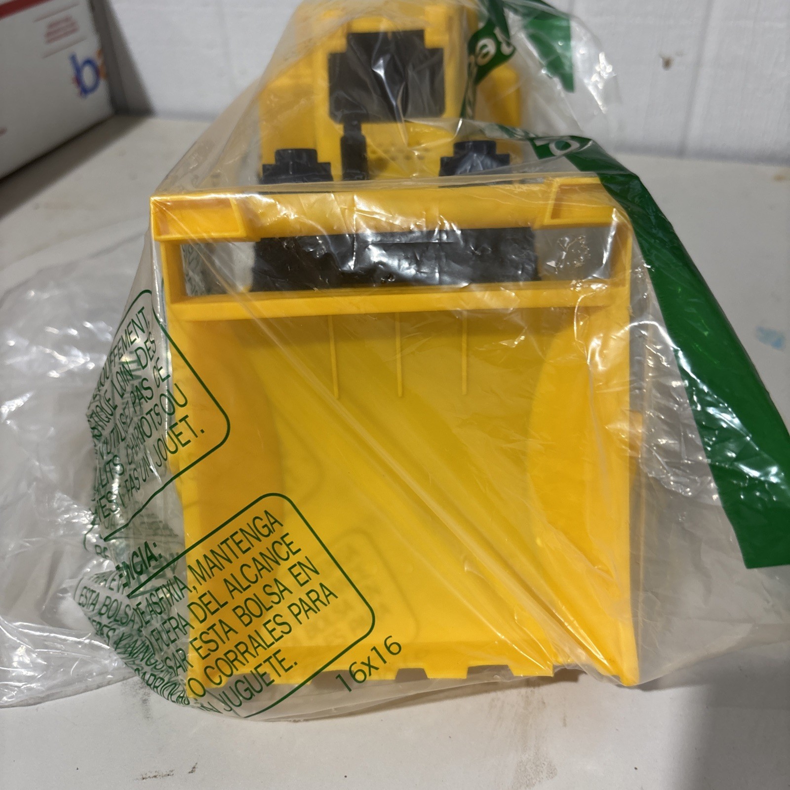 CATERPILLAR – CAT Plastic Toy – BULLDOZER 10” – COLLECTIBLE