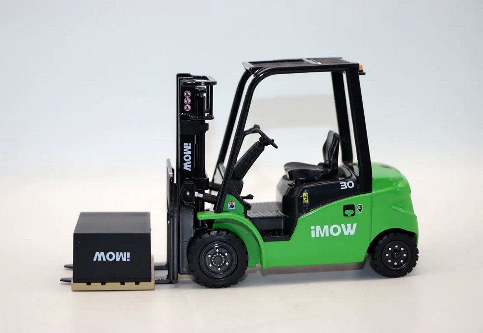 1/25 Scale ePicker Forklift Truck Green iMow Diecast Model Without Color Box