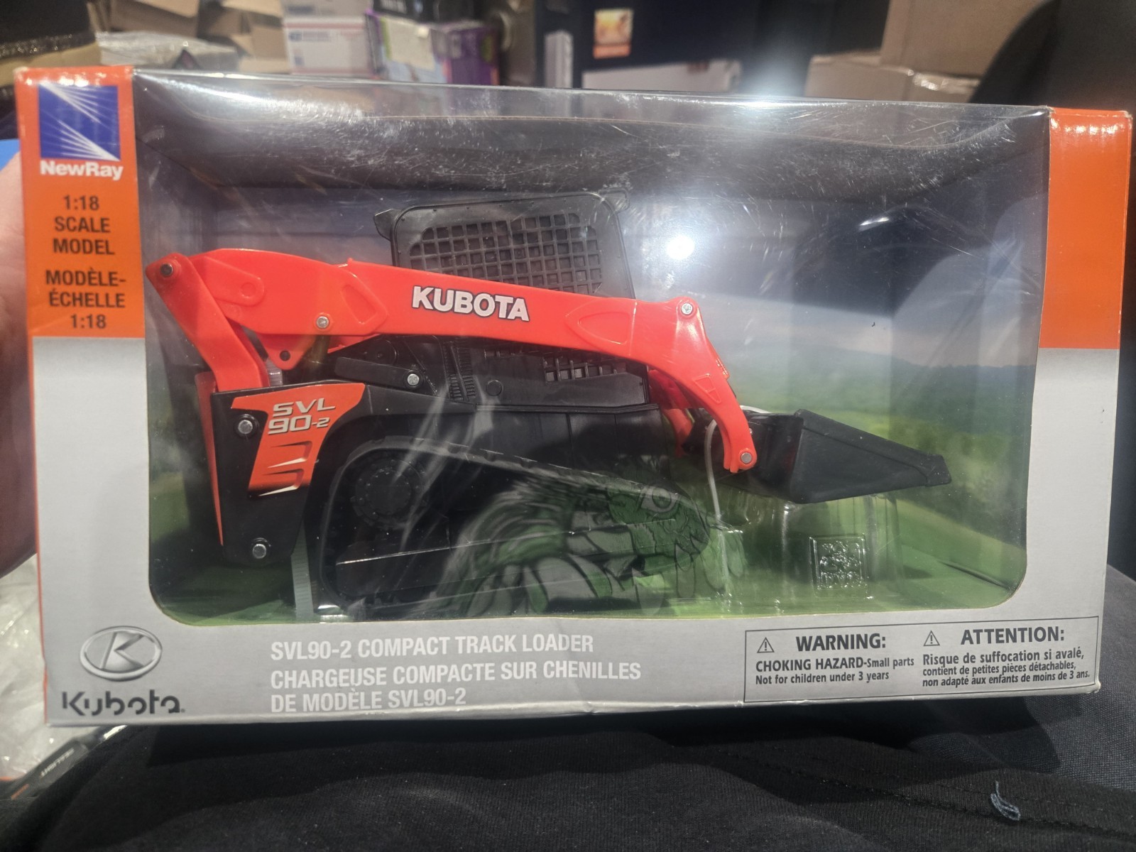 Brand New Kubota Compact Track Loader Toy Model SVL90-2 Scale 1:18 By NewRay