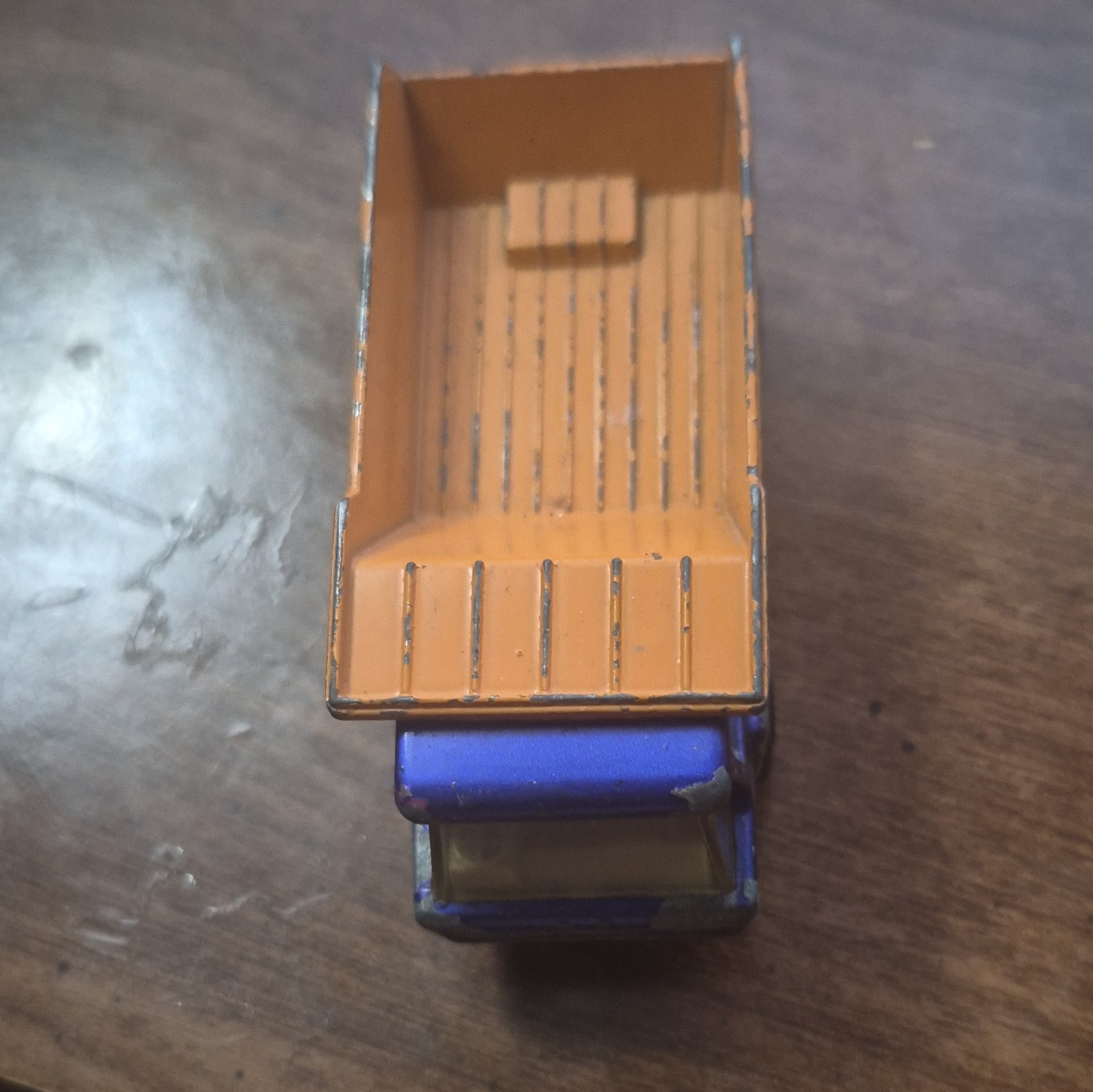 Lesney Matchbox Vintage Atlas Dump Truck Diecast 1:64 Orange/Blue 1973
