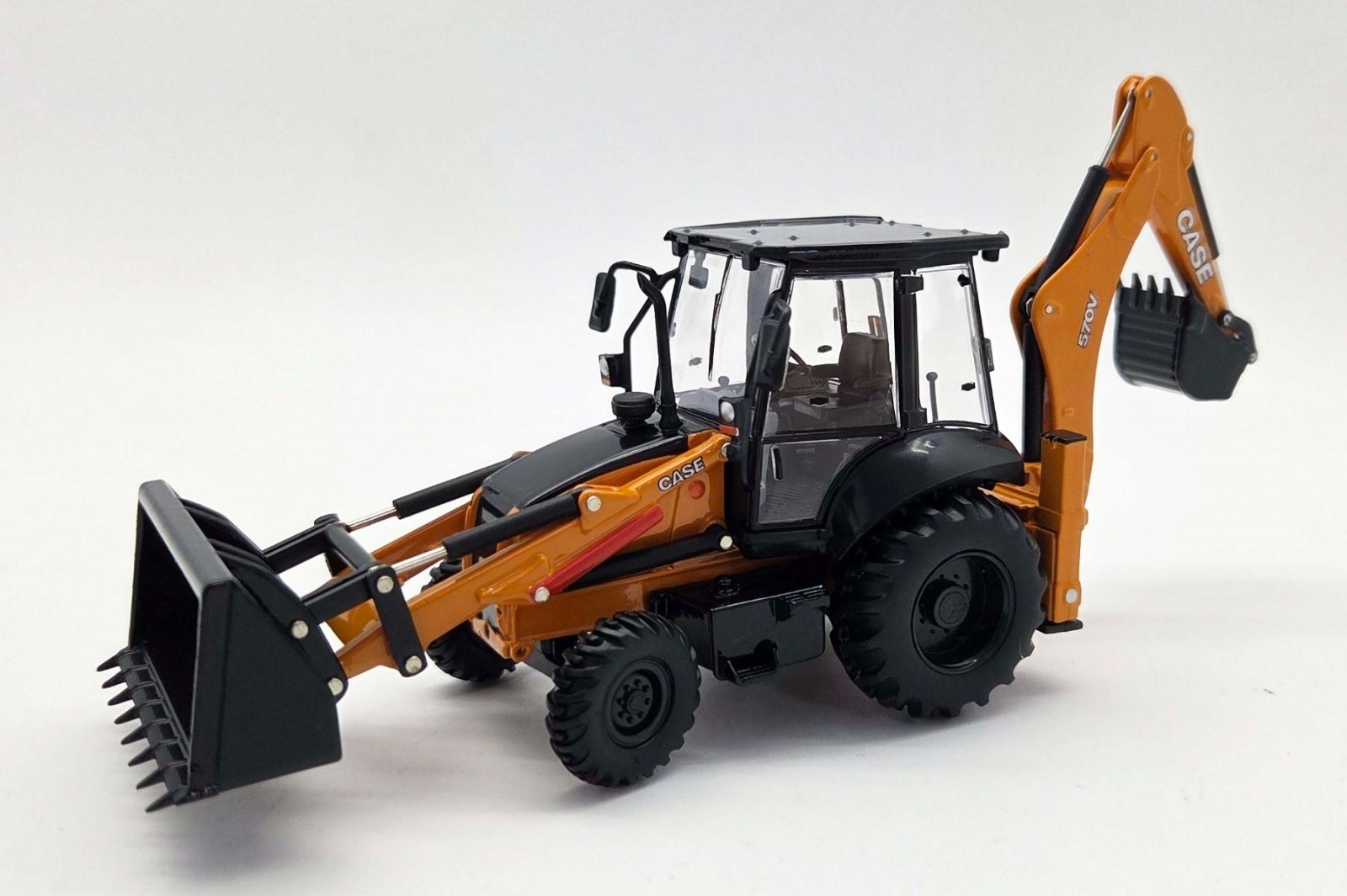 ELIGOR600065 BACKHOES CASE 570V 1/50