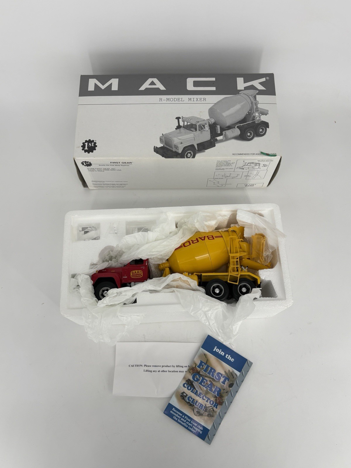 1st First Gear Mack R-Model Mixer 19-2267 1:34 Precision Die Cast