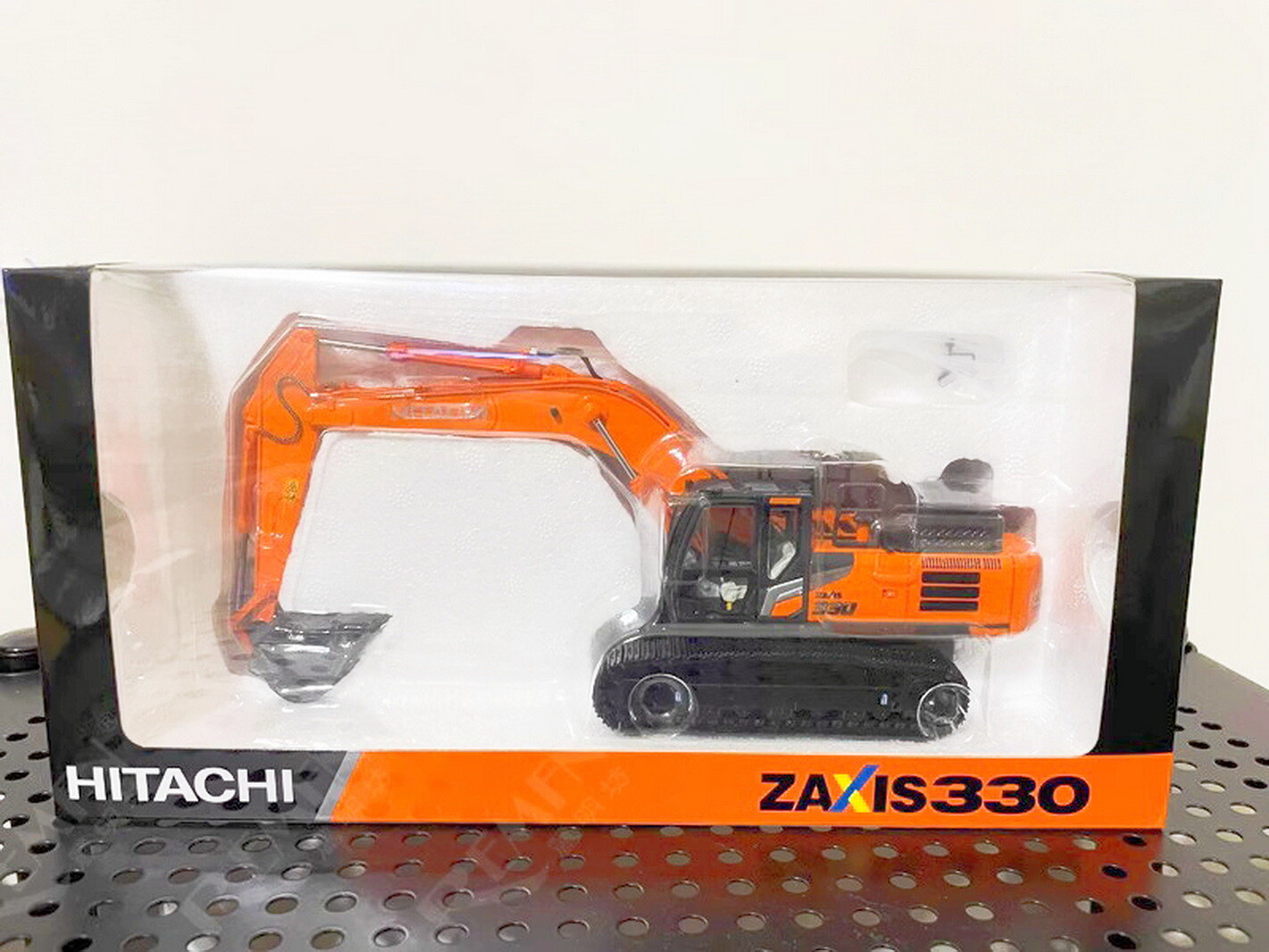 1/50 Scale Hitachi ZAXIS 330-7 Hydraulic Excavator Diecast Model Collection Toy