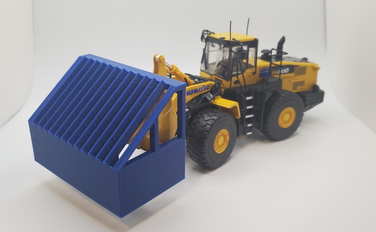 Custom 1/50 Scale Extra Large Rock Grizzly in Blue