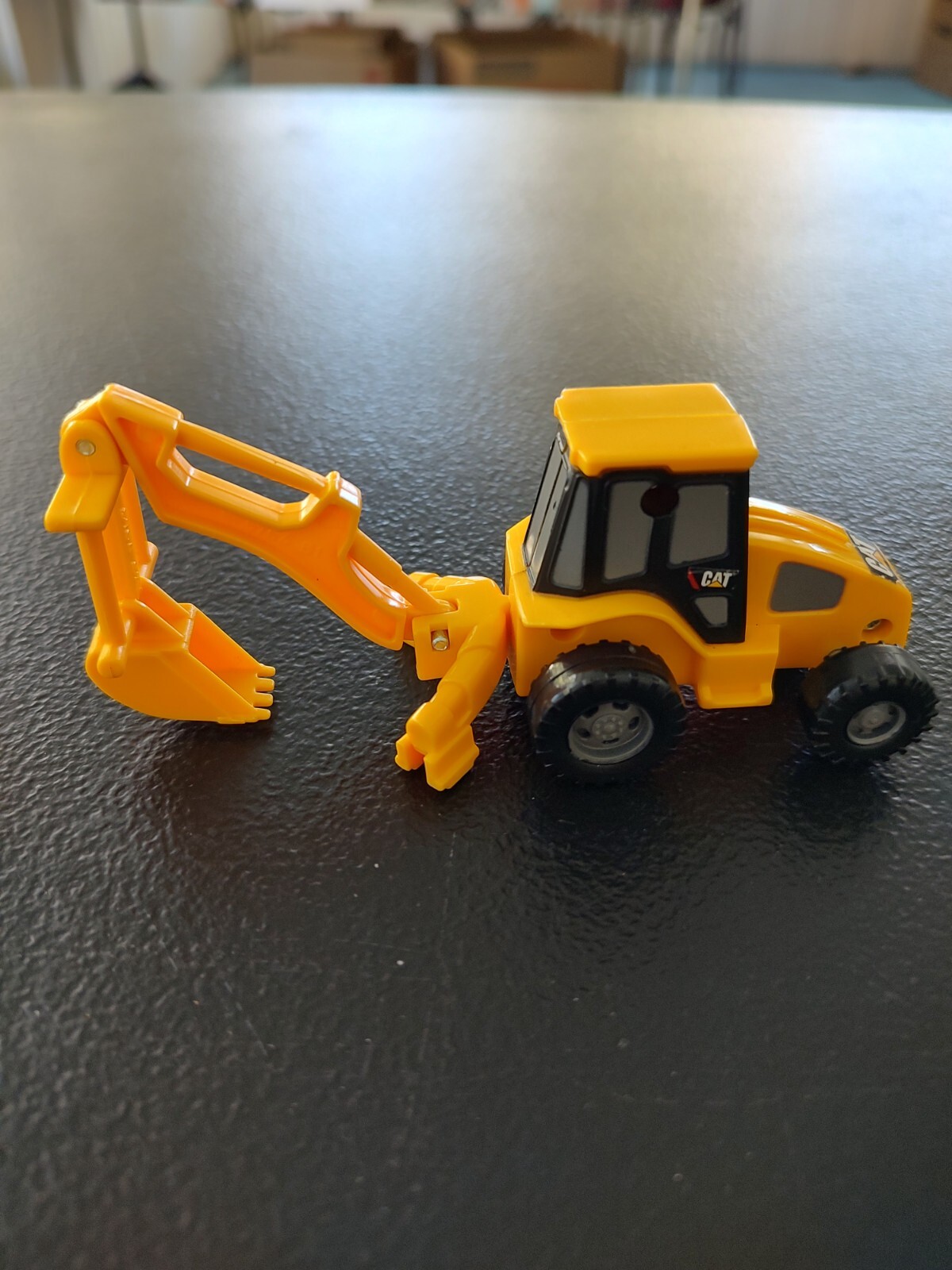 Cat Caterpillar Construction Truck Mini Yellow Plastic Crane Excavator Loader