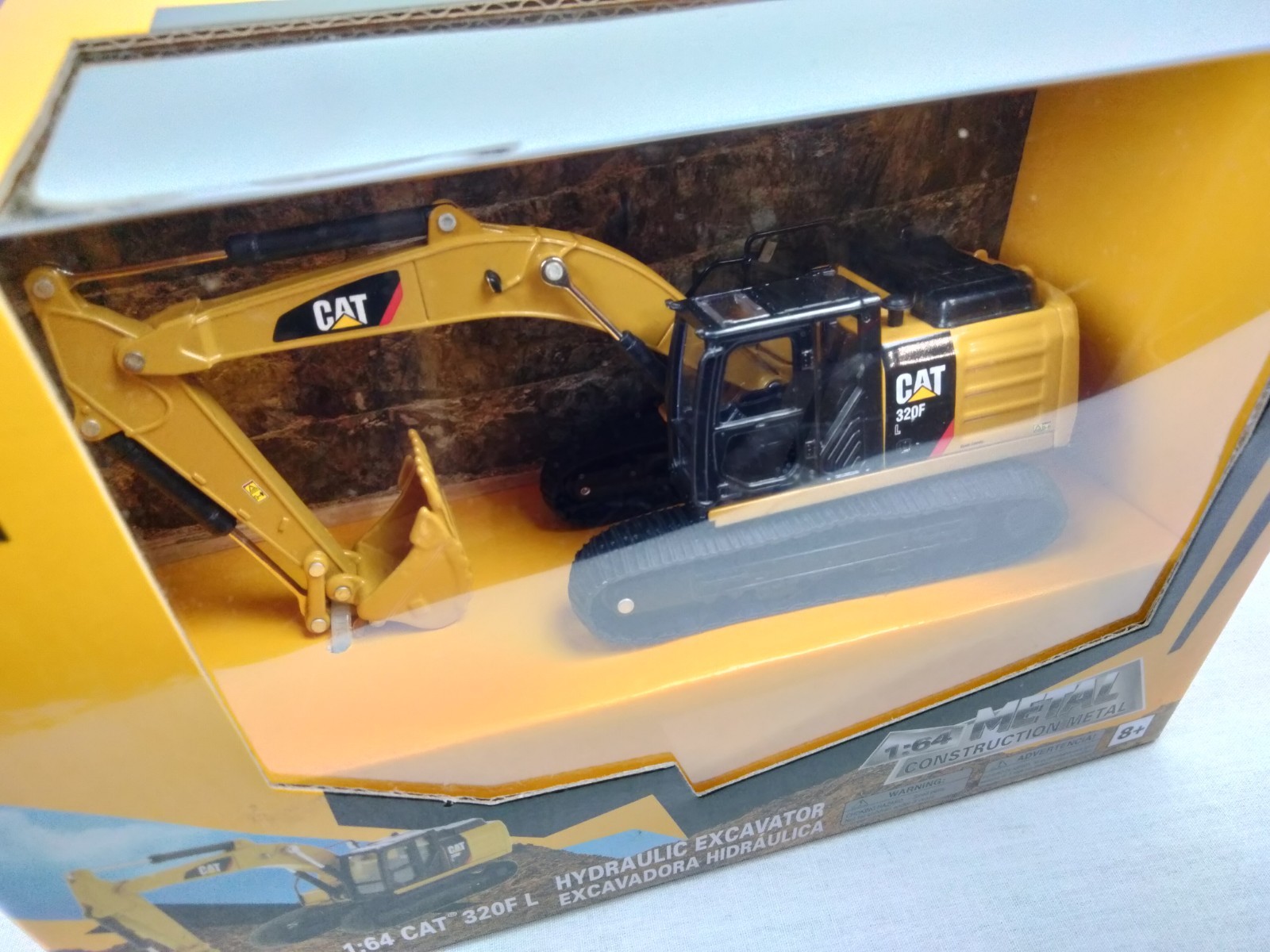 CAT 320 F L 1:64 Scale Model Hydraulic Excavator Construction Diecast 85690 NEW