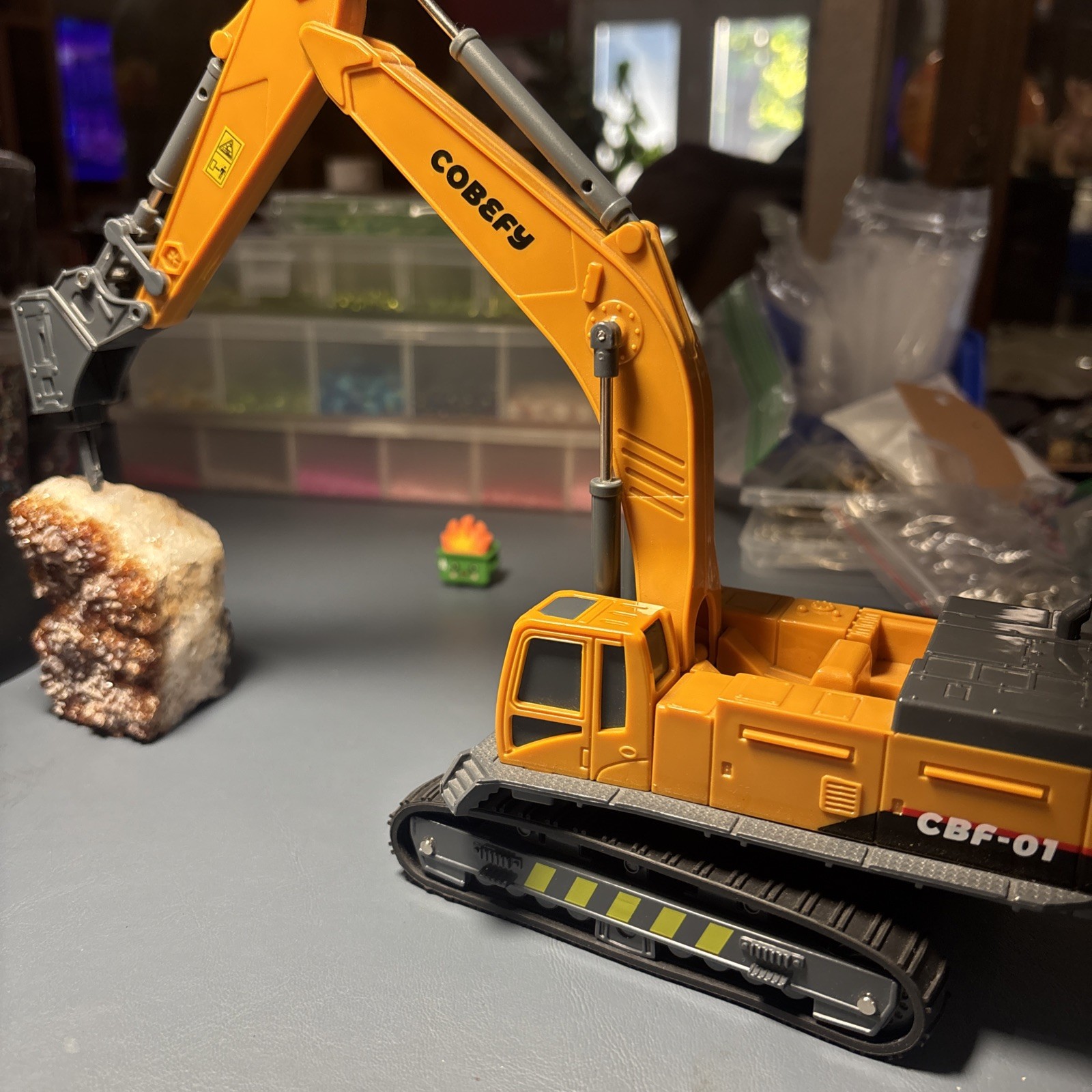 COBEFY excavator toy!! Missing bucket