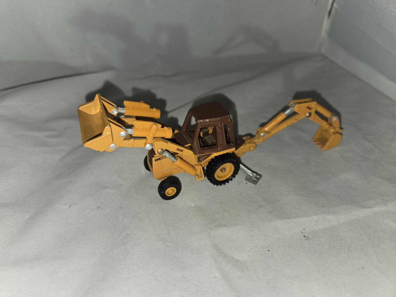 Vtg ERTL Case 580E Loader Backhoe, 1/64 Scale, Construction Collectible