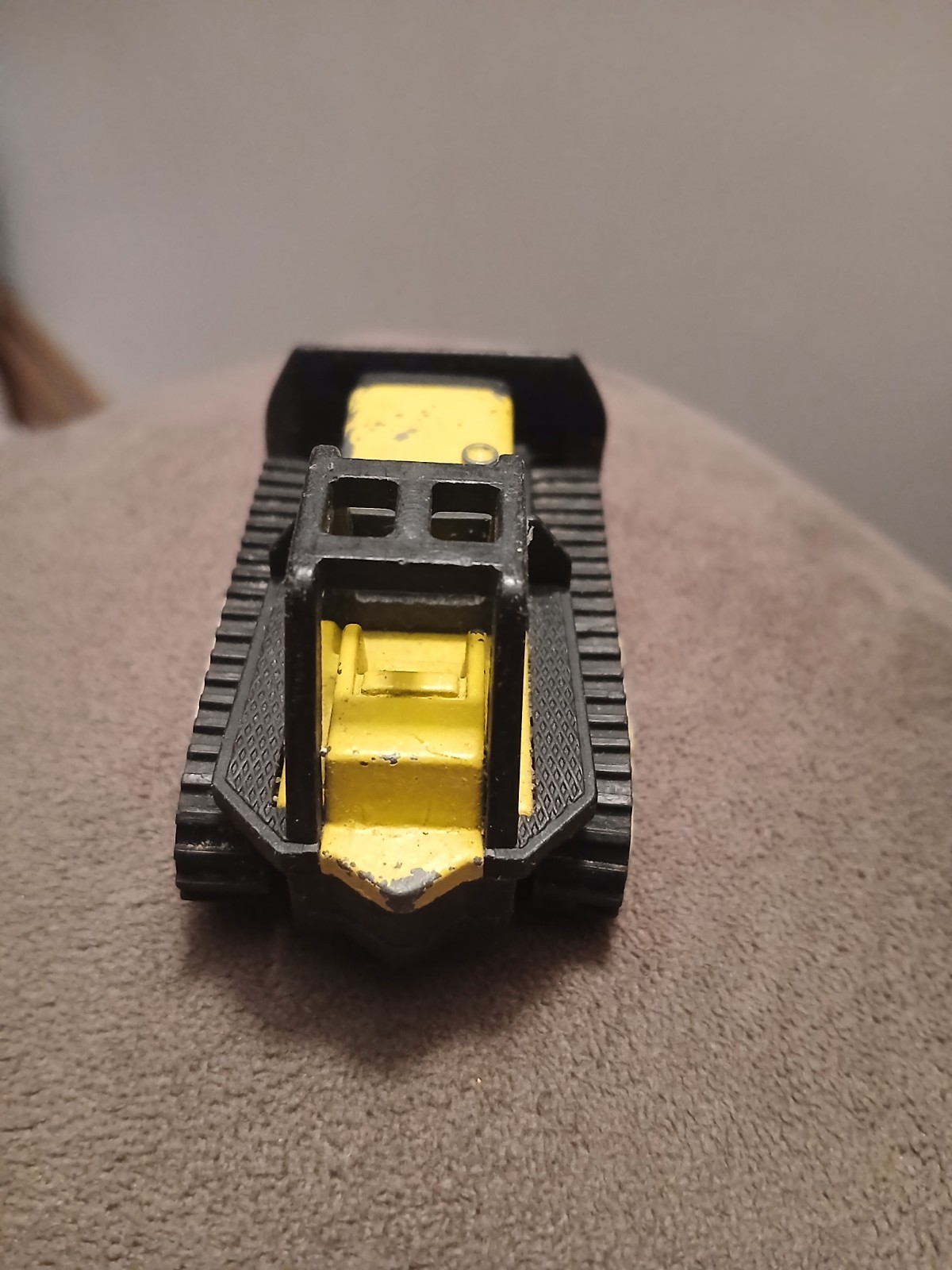 TONKA Tractor Bulldozer Front Loader Diecast Plastic Yellow 3.25”
