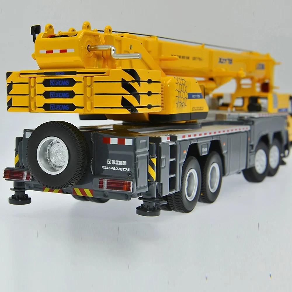 1:50 Scale Diecast Construction Machinery XCMG XCT 75 Tons Truck Crane Model Toy