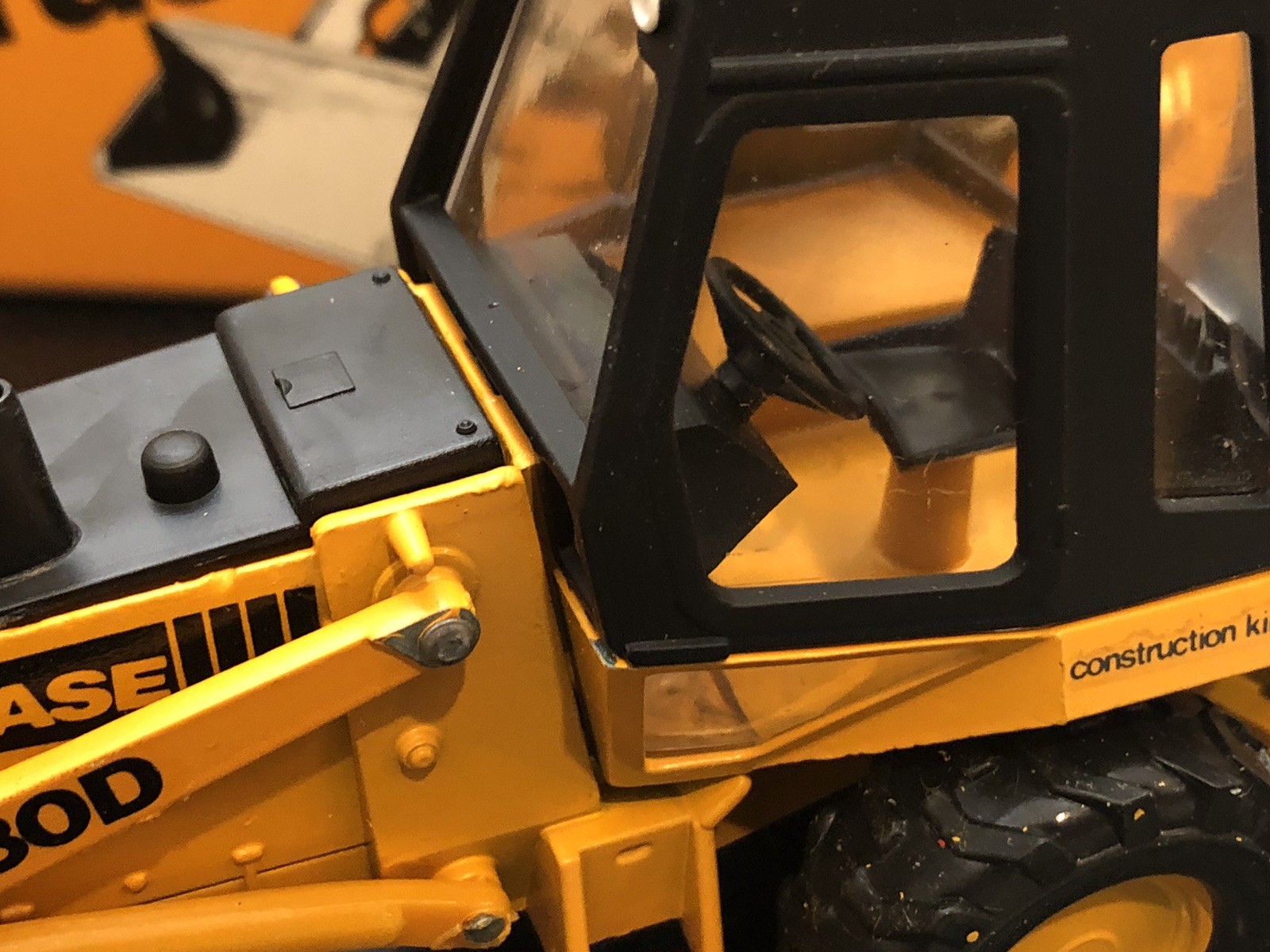 Conrad #2931 CASE 580D Construction King Backhoe Loader Diecast Model – 1:35