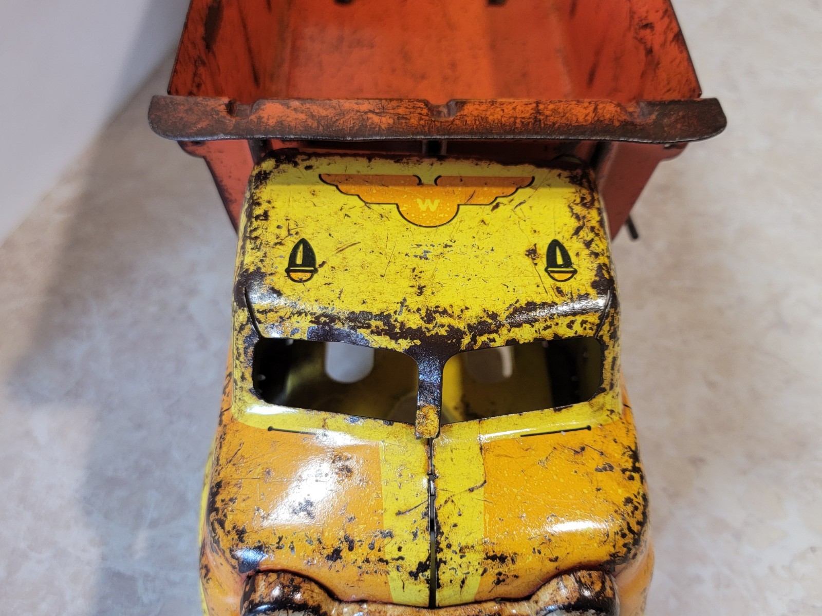 Vintage Wyandotte Pressed Steel Construction Dump Truck No Bucket 16″ Sealed