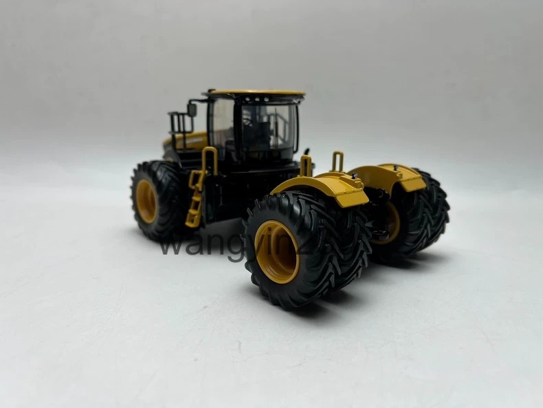 SPECCAST 1/50 3630 Switchback Agricultural Tractor Die-Cast Model