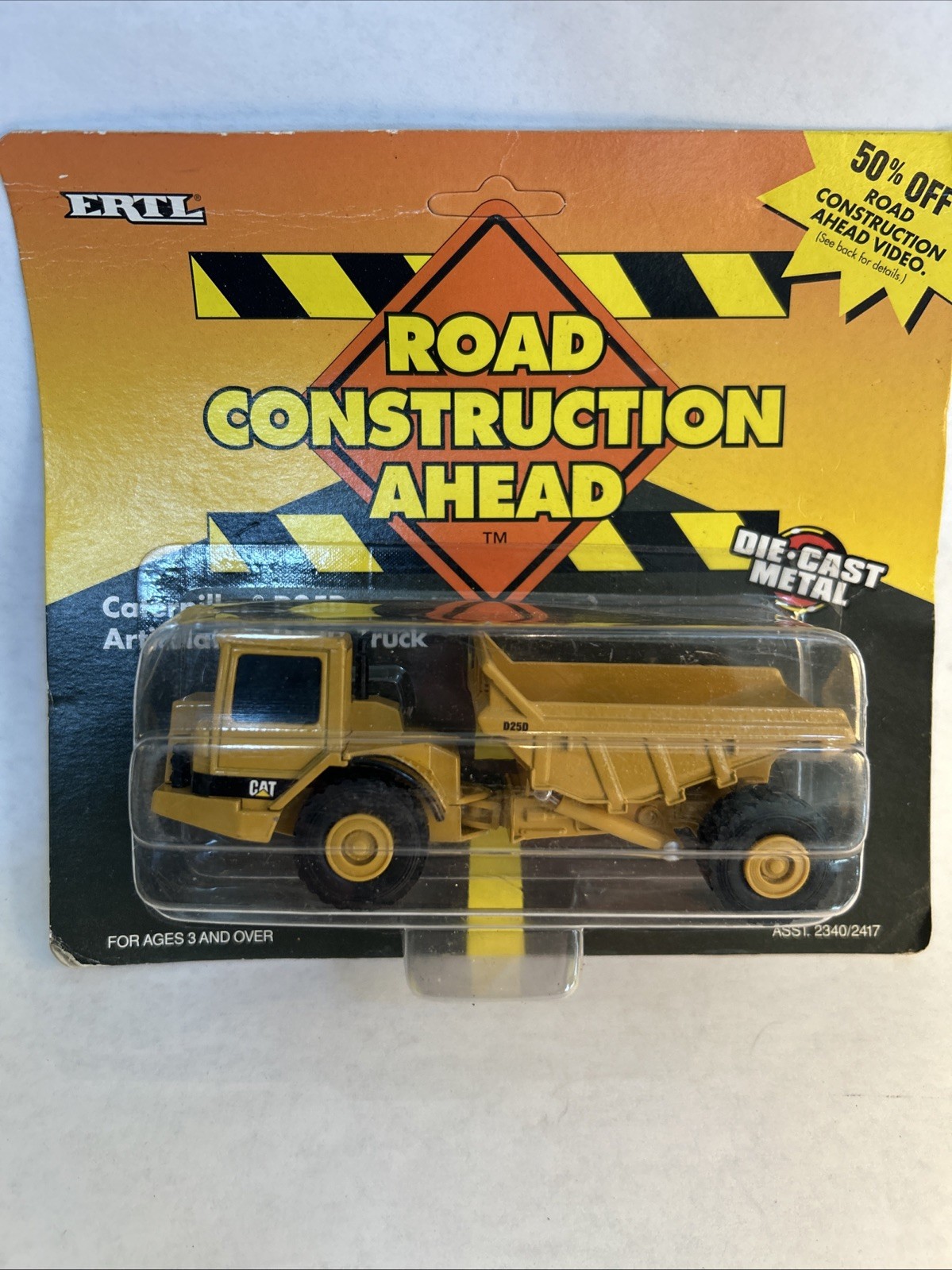 ERTL Diecast Caterpillar D25D Articulated Dump Truck – NIP – #2417 – 1:64