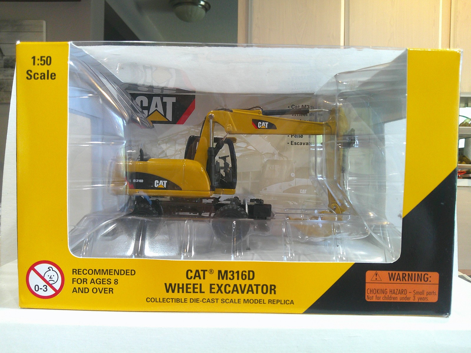 Norscot CAT M316D Wheel Excavator 1:50 Scale Yellow Very Good Sealed Box