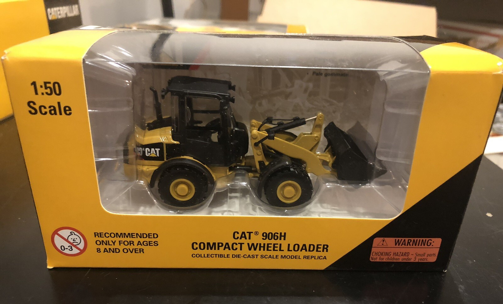 Norscot #55213 CAT Caterpillar 906H Compact Wheel Loader – 1:50 – Die Cast Boxed