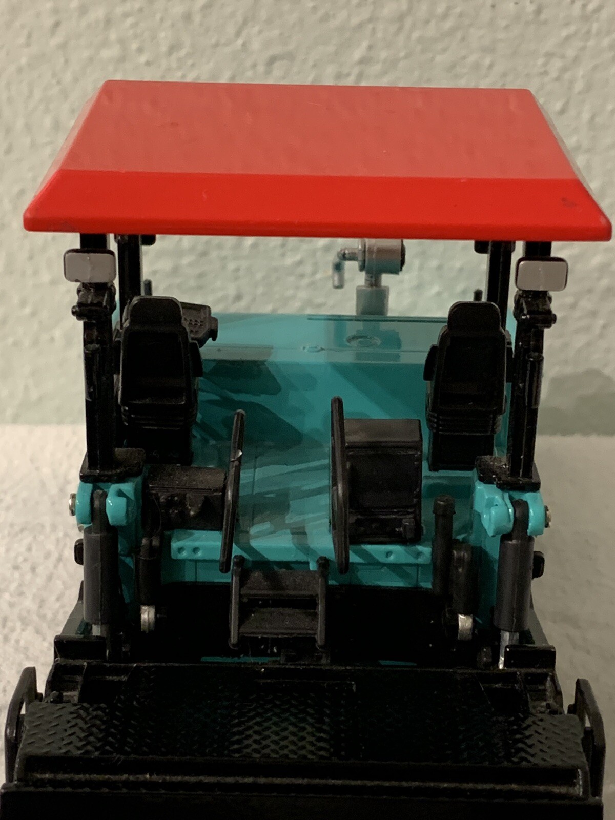 Kaidiwei Track Paver Die Cast 1/.40 Scale Rare Green Color Great Used Condition