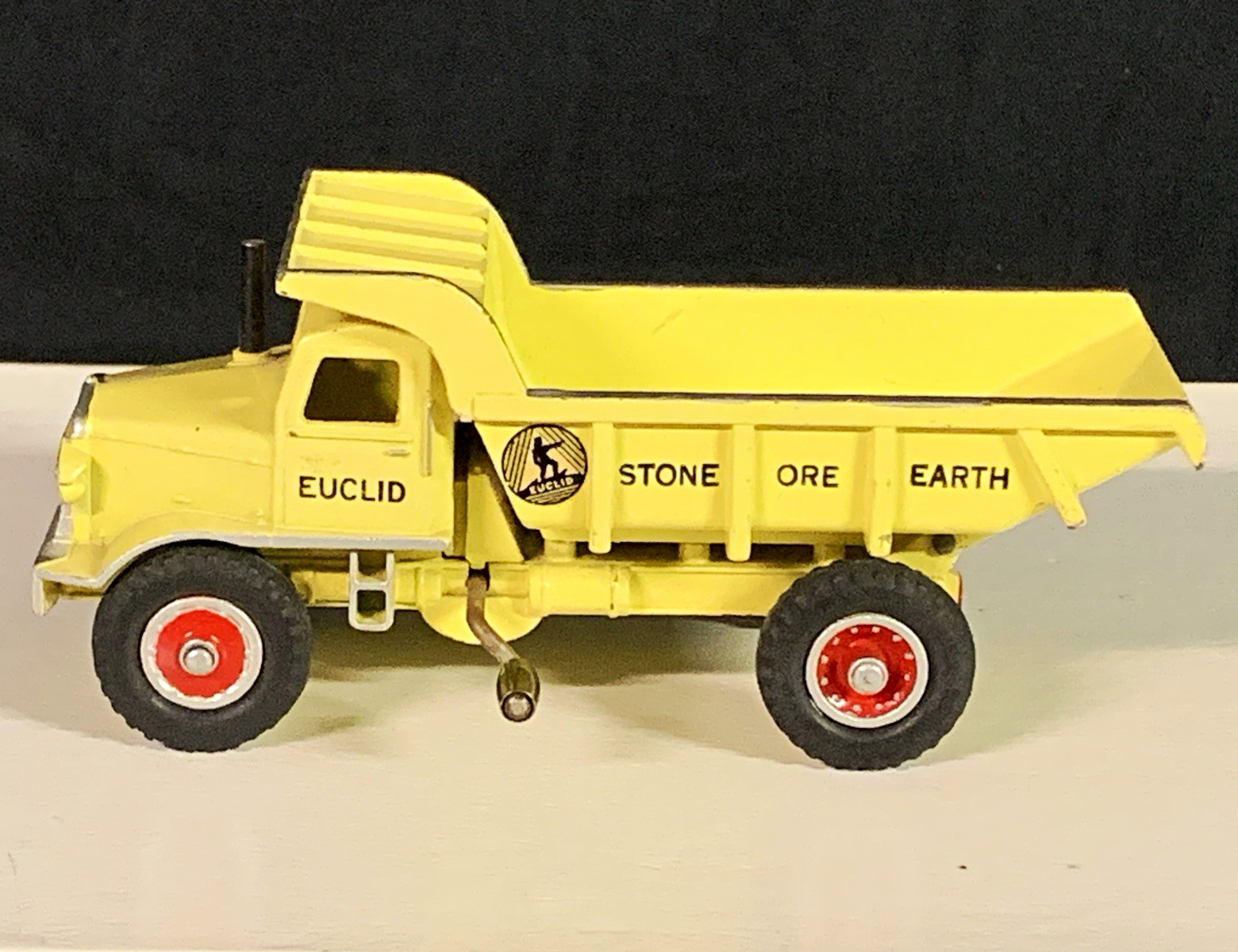 Dinky Supertoys #965 Euclid Stone Ore Earth Rear Dump Truck No Box