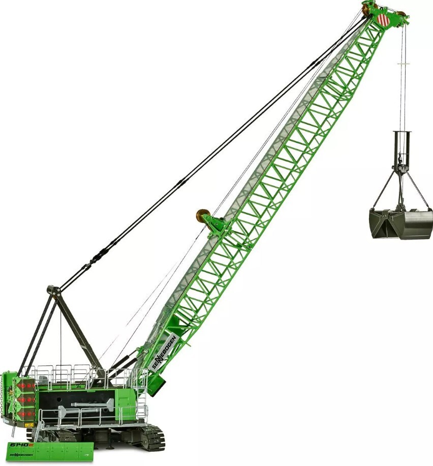 Sennebogen 6140E high definition crawler crane clamshell Ros 1:50 model #299241