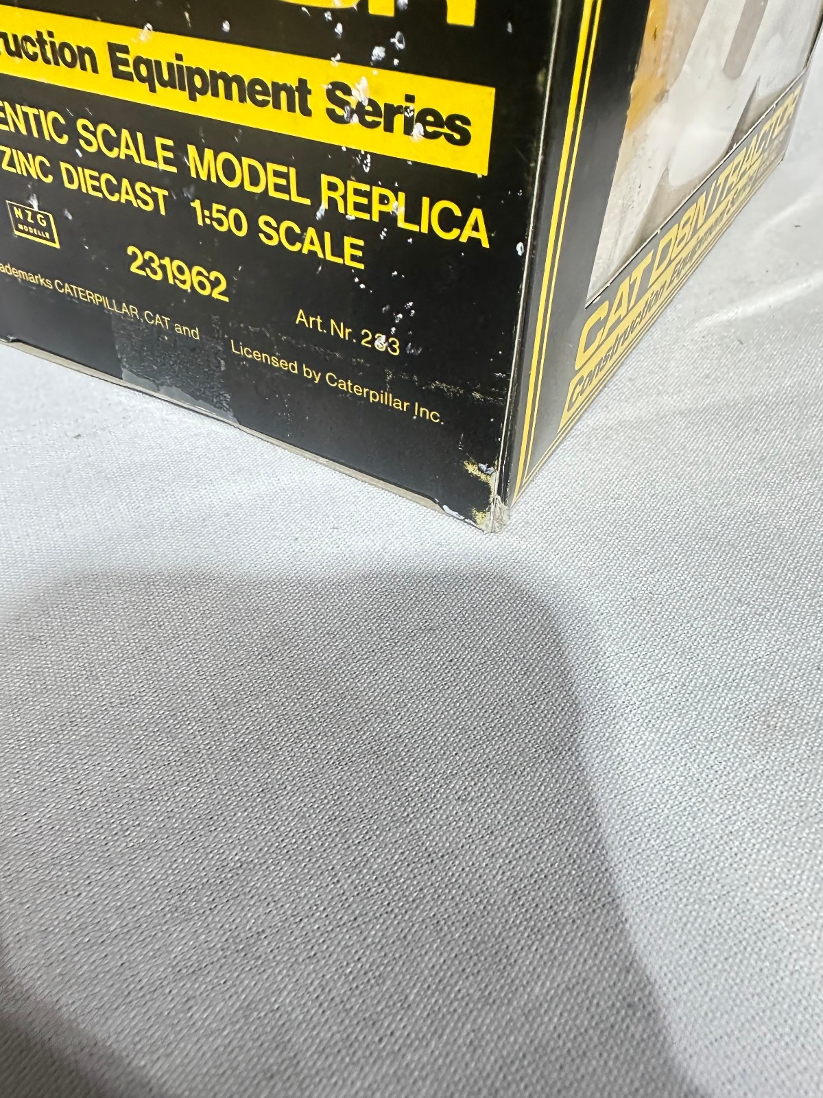 Caterpillar D8N Dozer With Blade & Ripper By NZG 1/50th Scale