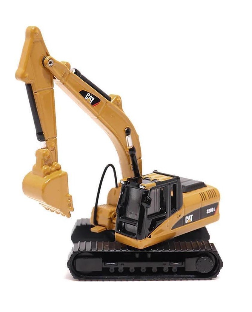 IH S-Line Semi Tractor w/Lowboy & CAT 320DL Excavator 1/87 HO Scale LN