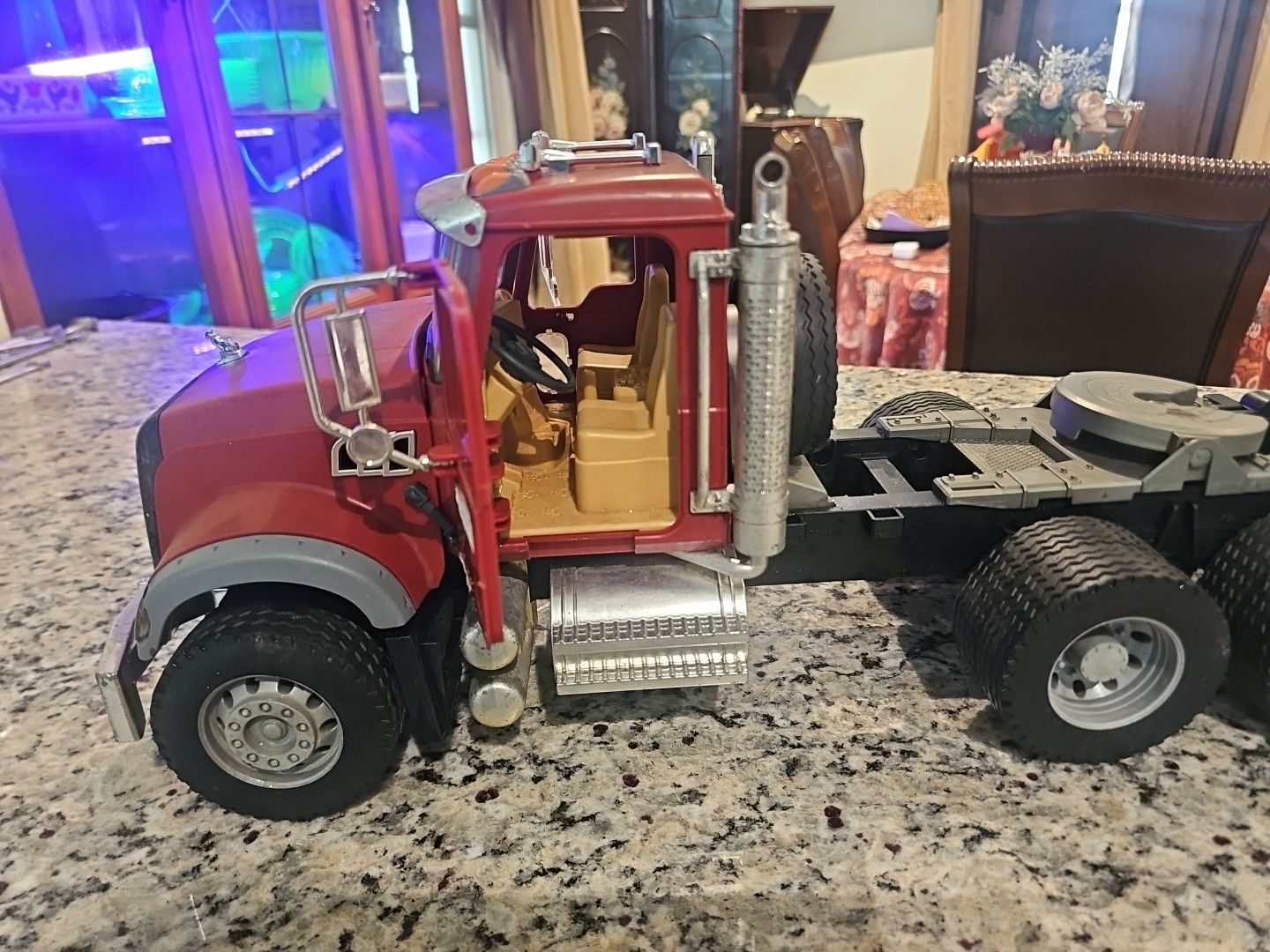 BRUDER Mack Granite Truck Semi Cab 1:16 2007 Made in Germany Tractor Trailer