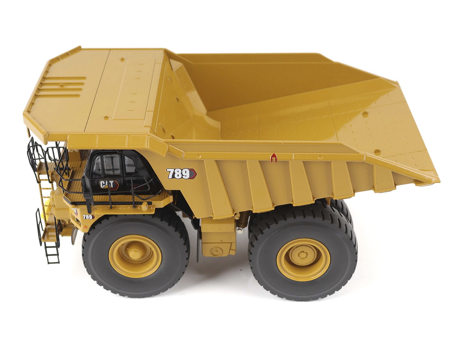 CAT Caterpillar 789 Mining Truck Yellow Series 1/50 High Line by Diecast Masters