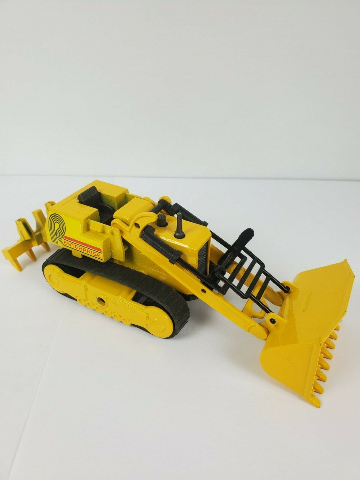 Majorette- Enterprise, Bulldozer – #2103920 -1/56 Ech.