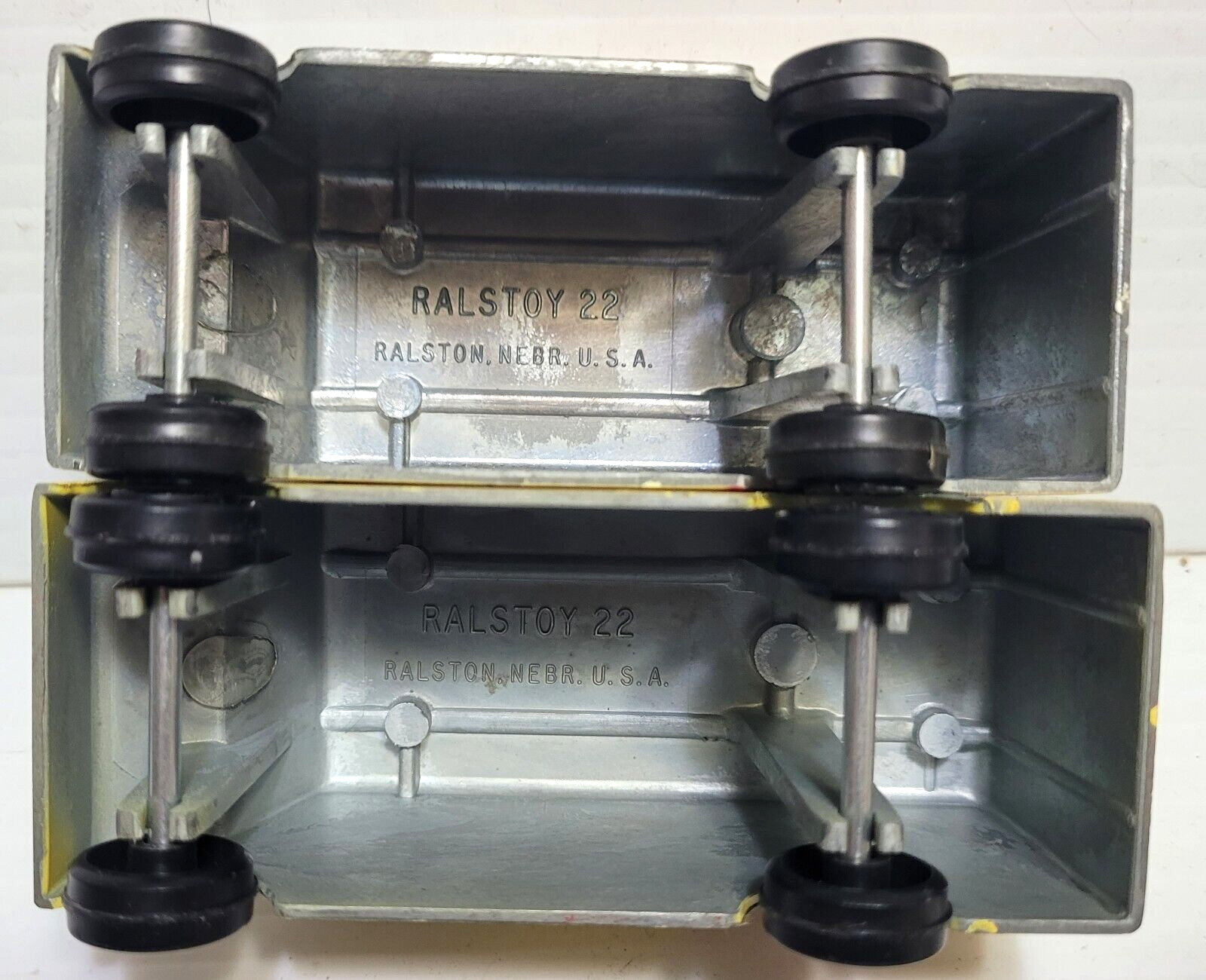 VINTAGE RALSTOY “SAFETY KEEN” & “TOMS” DELIVERY BOX VAN DIE CASTS